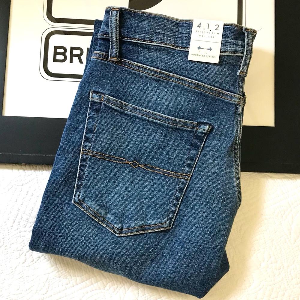 NWT Lucky Brand 412 Athletic Slim Jeans